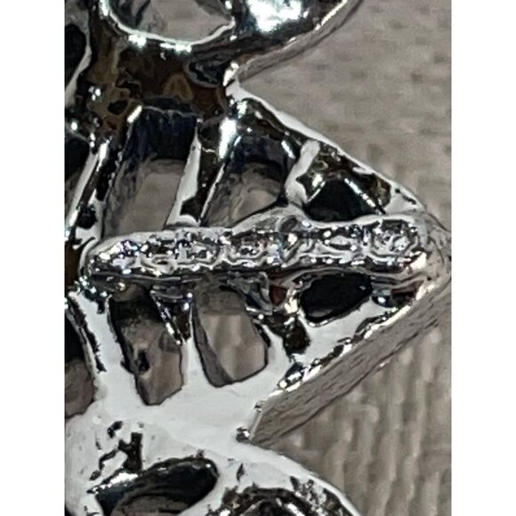 Gerry's Brooch Vintage Pink Rhinestones Silvertone Metal Leaf Motif - Picture 5 of 6